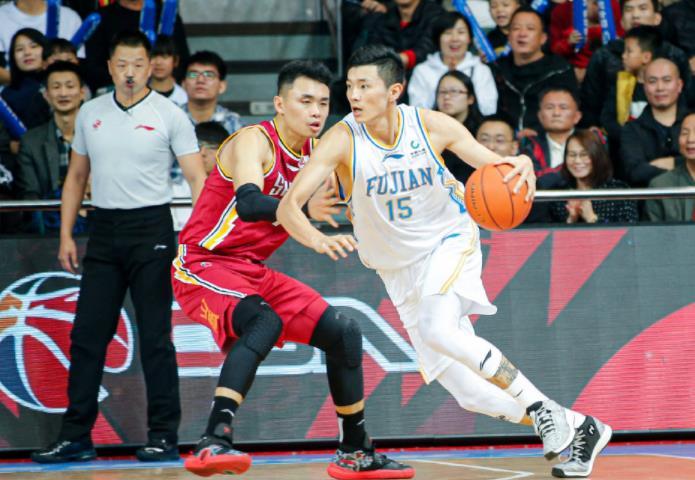  昂热主场击退尼斯，法甲中下游球队集体发力